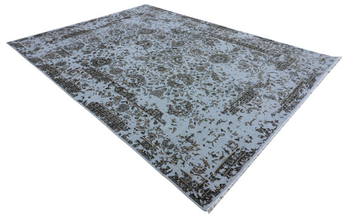 Exquisite Silver Gold Black